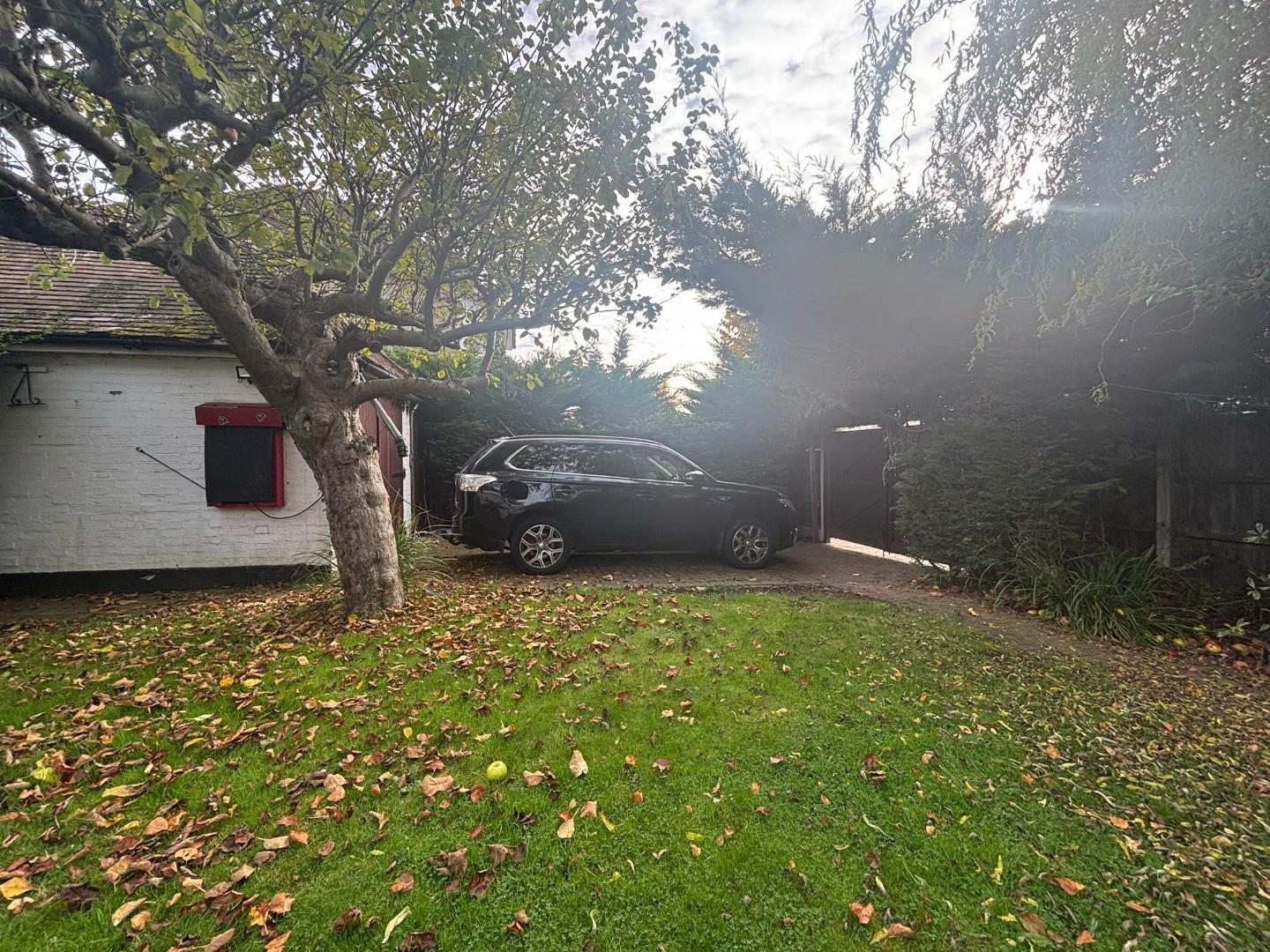 Selvage Lane, Mill Hill, NW7, London